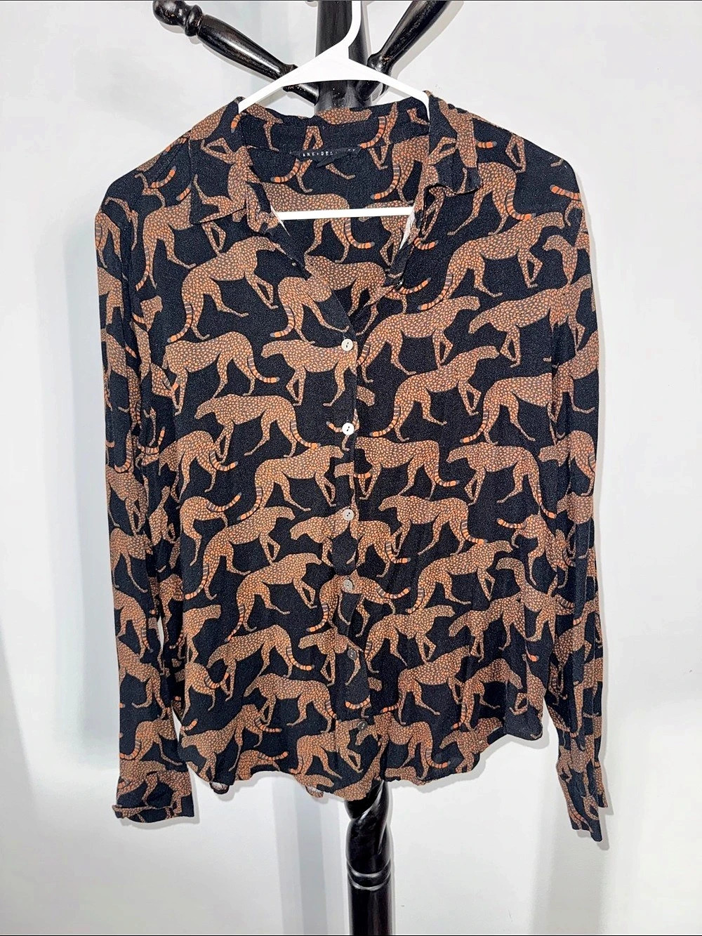 Jane and Delancy Animal Print Button Down Blouse in Black & Brown Size Small 22.